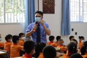 檢察機關依托法治副校長推進校園普法走深走實：“皓月清涼，你是人間曙光”