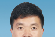云南省麗江市人大常委會副主任余麗軍接受審查調(diào)查