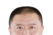 云南省工業(yè)和信息化廳黨組成員、副廳長保建彬