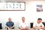 深入開(kāi)展“走基層、找問(wèn)題、想辦法、促發(fā)展”活動(dòng)——祝擁軍調(diào)研走訪湖南省海南商會(huì)