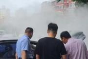 火速出警！北京豐臺洋橋派出所民警撲滅路邊自燃車輛，守護群眾安全