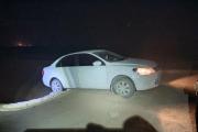 別怕！戈壁陷車后，那束照亮黑夜的警燈來(lái)了