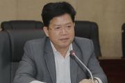 檢察機關依法對嚴伯貴決定逮捕
